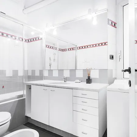 Easylife - Bilocale Funzionale In Porta Romana Appartement *